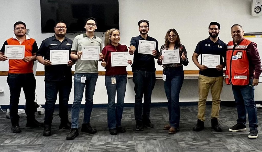 Peligros y Evaluación de Riesgos en Maquinaria y Equipo