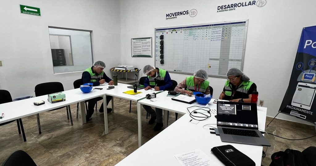 Taller de Operación Segura de Patín Eléctrico - Pallet Jack