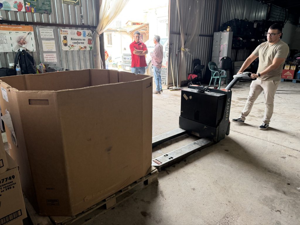 Certificación de Manejo Seguro de Patín Eléctrico para el personal operativo del Banco de Alimentos de Nogales.