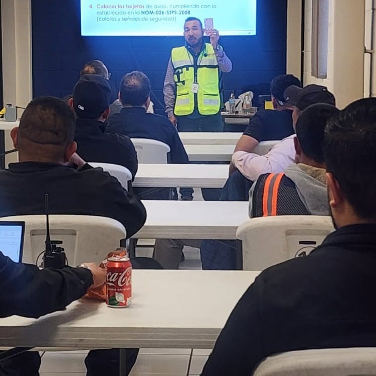 Curso / Taller de Control de Energías Peligrosas (LOTO - Lock Out Tag Out) para el personal de Mantenimiento de Edificio de planta maquiladora de Nogales, Sonora.